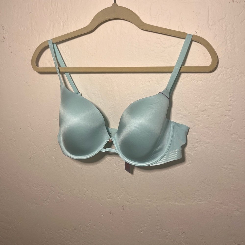 Baby blue 36D bra Savage by Fenty. Tags on, never worn